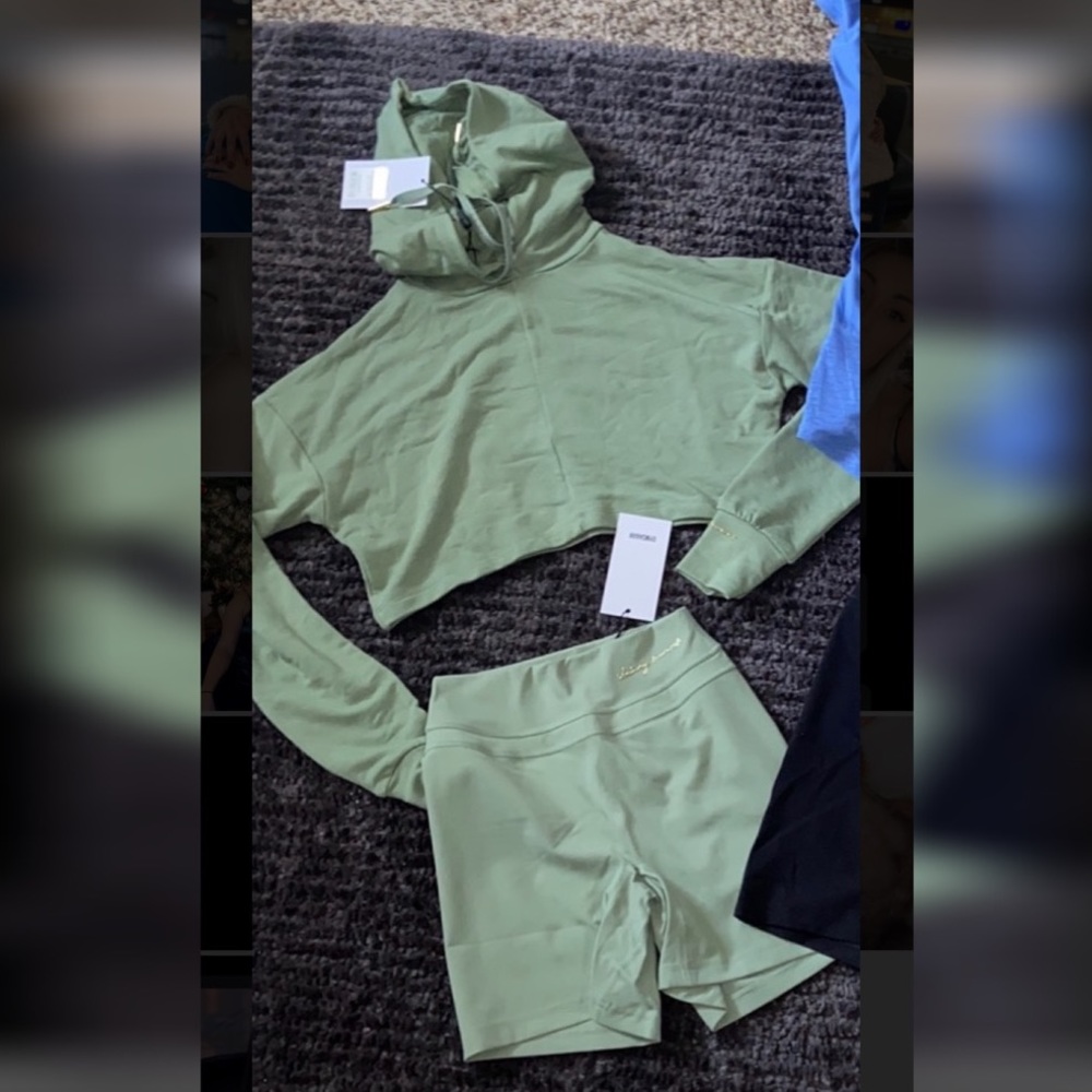 Whitney set moss green